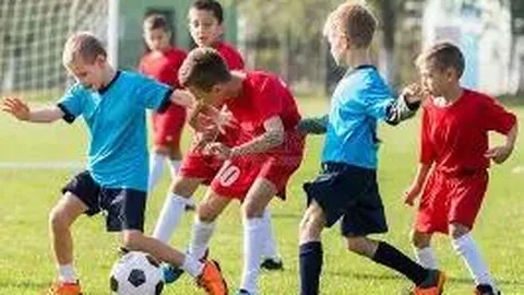 前队友回忆：阿莫林从球场转向教练席，曾令更衣室充满欢声笑语